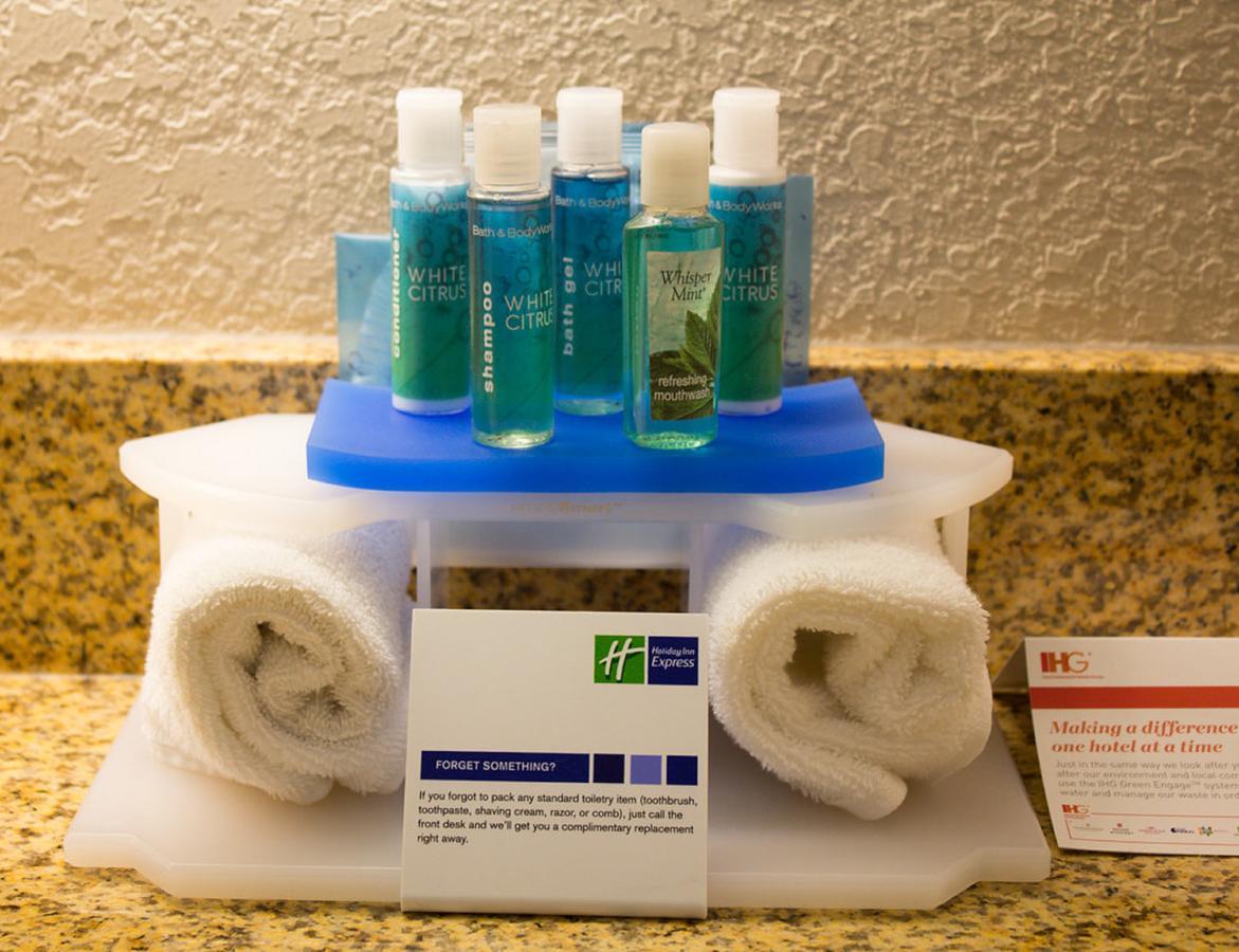 Holiday Inn Express West Jefferson By Ihg Zewnętrze zdjęcie