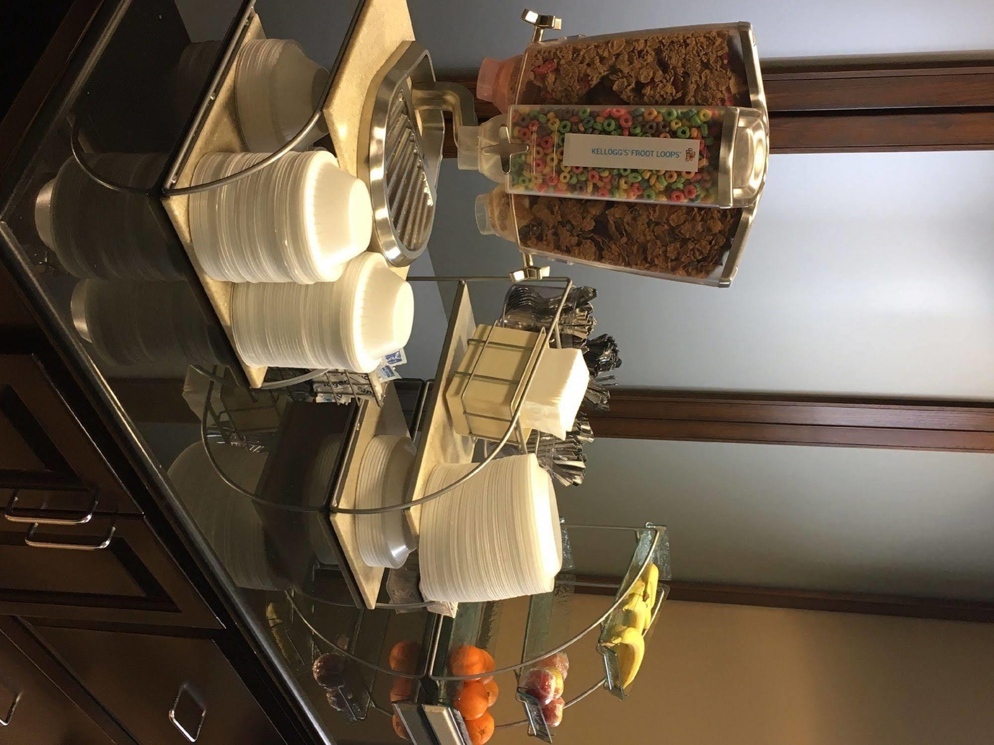 Holiday Inn Express West Jefferson By Ihg Zewnętrze zdjęcie